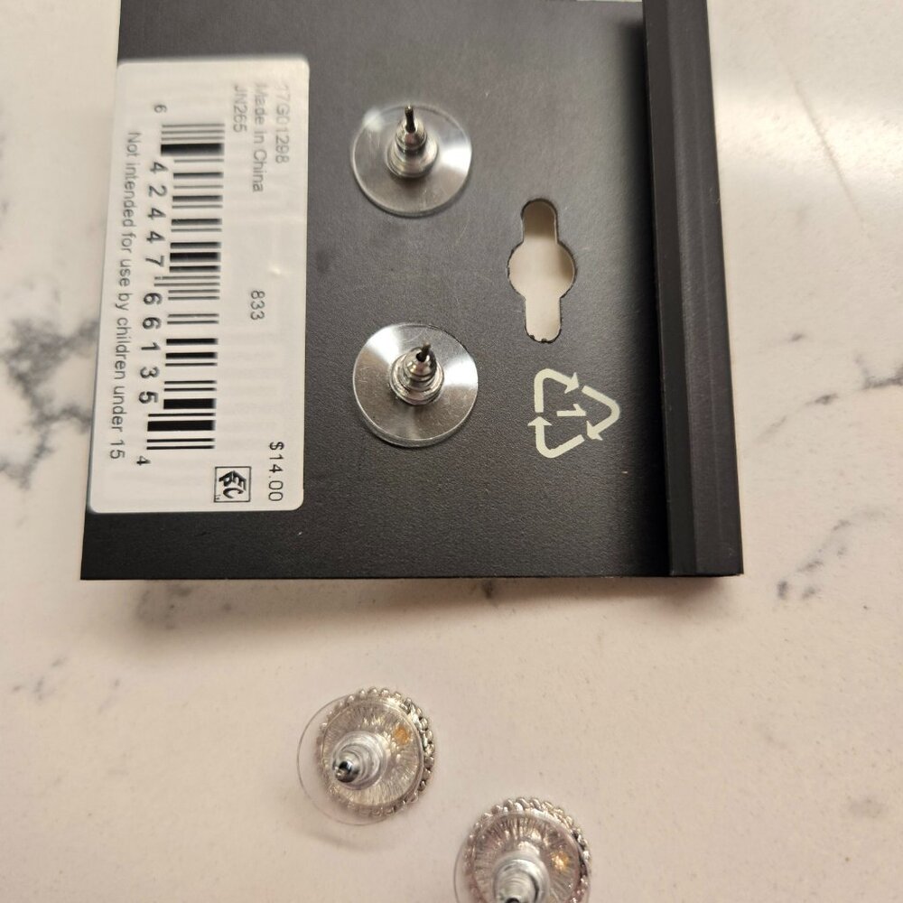 Napier pierced earrings. NWT - Picture 2 of 5